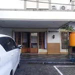 Reddoorz Brand Man12045 Reddoorz Near Megamall Manado